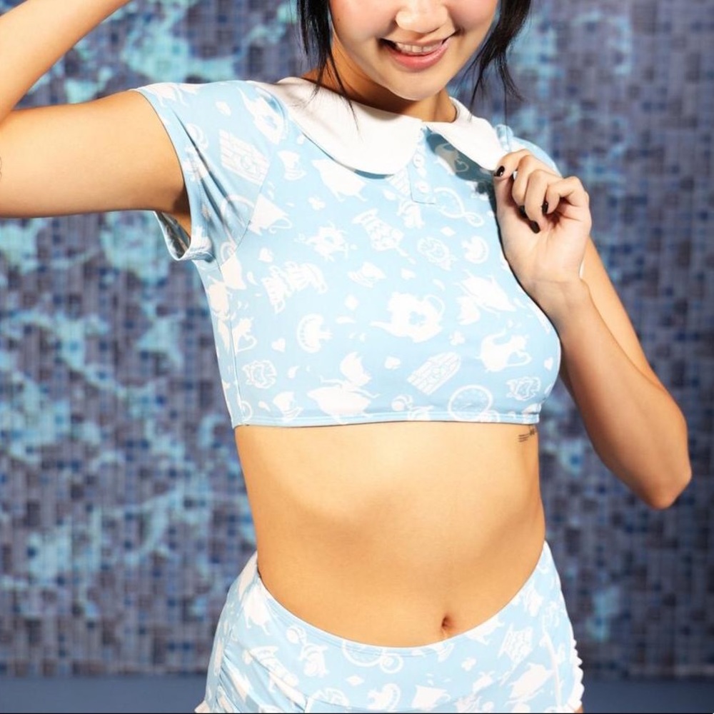 *NWT* Disney Alice in Wonderland Peter Pan Collar Matching Bikini Set (Size:M)